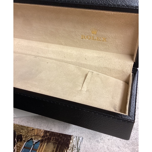 866 - ROLEX: A gent's Cellini watch box and papers. Est. £50 - £80.