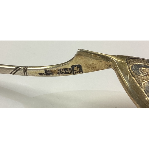 15 - A 19th Century Russian silver and Niello spoon dated 1885. Approx. 41 grams. Est. £80 - £120.