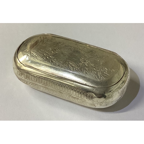 167 - An engraved French silver snuff box with hinged lid. Circa 1900. Approx. 45 grams. Est. £80 - £120.