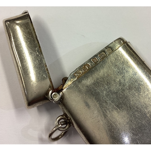 182 - A silver vesta case. Birmingham 1904. Approx. 23 grams. Est. £30 - £40.