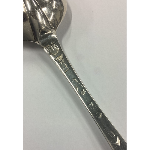 185 - EXETER: An early Georgian silver rat tail spoon. Circa 1720. By FR. Approx. 32 grams. Est. £30 - £50... 