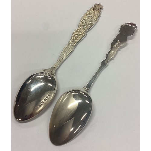 223 - Two good quality cast silver preserve spoons. Sheffield. Approx. 71 grams. Est. £20 - £30.