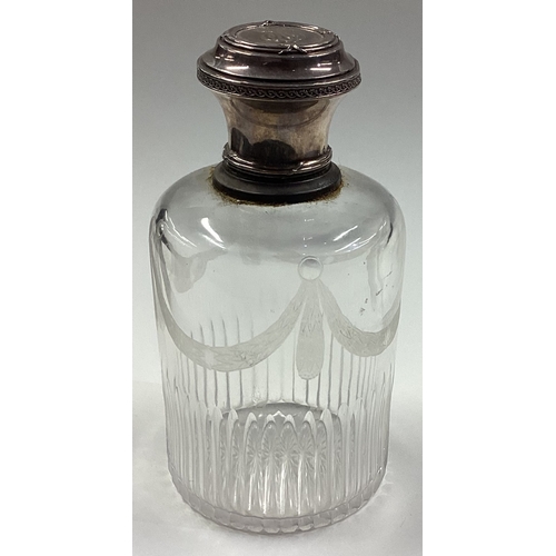 258 - A French silver mounted and etched glass perfume bottle with lift-off cover. Circa 1900. Est. £50 - ... 