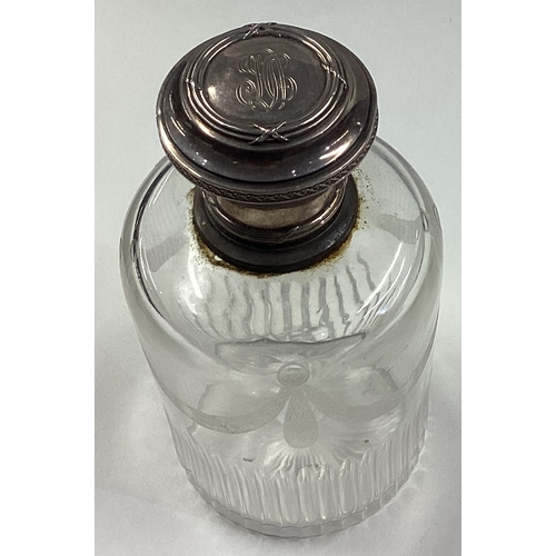 258 - A French silver mounted and etched glass perfume bottle with lift-off cover. Circa 1900. Est. £50 - ... 