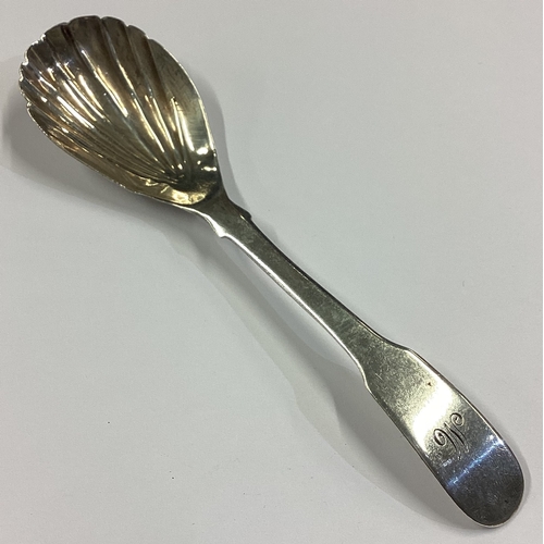 30 - DUBLIN: A large Irish silver caddy spoon with fluted decoration. 1808. Approx. 22 grams. Est. £40 - ... 