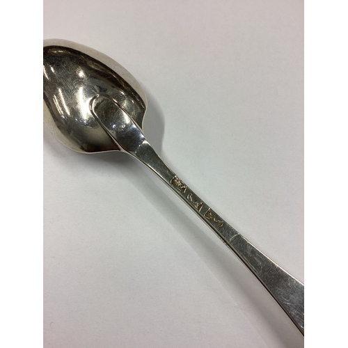 303 - An 18th Century silver bottom marked spoon. Approx. 33 grams. Est. £40 - £60.