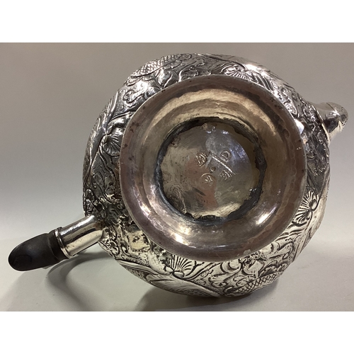 474 - An 18th Century Dutch silver teapot. Fully marked to base. Approx. 340 grams. Est. £400 - £600.