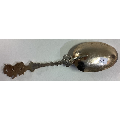 481 - AMSTERDAM: A fine early 18th Century Dutch silver spoon. Fully marked to reverse. Approx. 46 grams. ... 