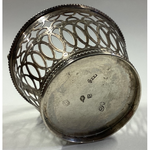 486 - An early 19th Century Dutch silver swing handled basket. Marked to back. Approx. 99 grams. Est. £100... 