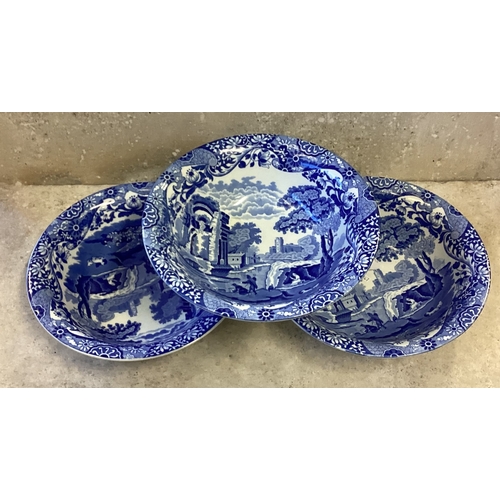 473 - Three Copeland Spode Blue Italian bowls. Approx. 24 cms diameter. Est. £10 - £20.