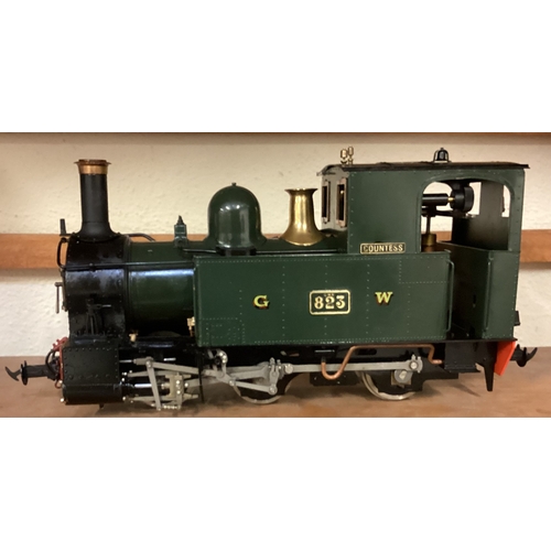 492 - A good 1:32 scale model steam engine entitled 'The Countess'. Est. £80 - £120.