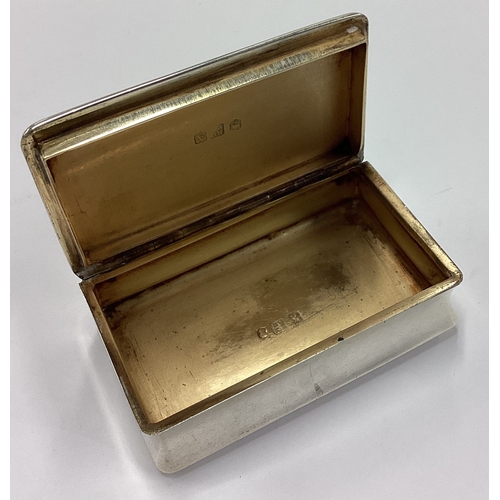 138 - GLASGOW: A rare George III Scottish silver snuff box with hinged lid. 1819. By Robert Gray. Approx. ... 