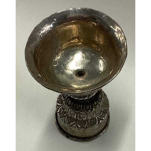 152 - A rare Antique Tibetan silver tazza. Approx. 56 grams. Est. £80 - £120.