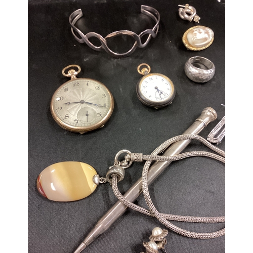 181 - A small silver necklace together with a pocket watch, rings etc. Approx. 80 grams. Est. £30 - £50.