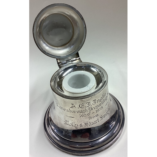 196 - A large silver presentation inkwell. Birmingham 1972. Approx. 457 grams. Est. £200 - £300.