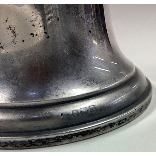 196 - A large silver presentation inkwell. Birmingham 1972. Approx. 457 grams. Est. £200 - £300.