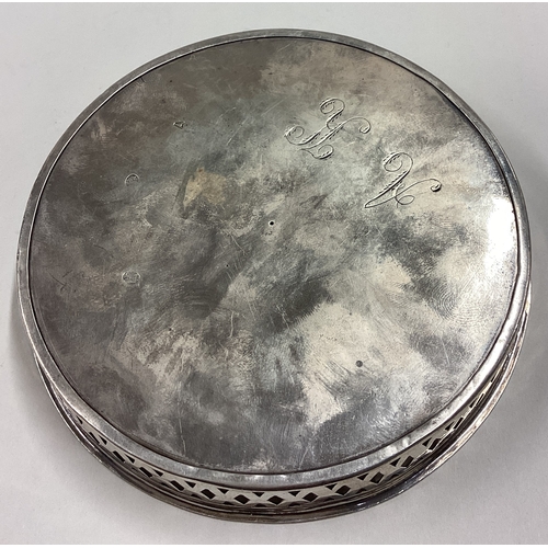 200 - An 18th / 19th Century silver dish with pierced decoration. Marked to base. Approx. 110 grams. Est. ... 