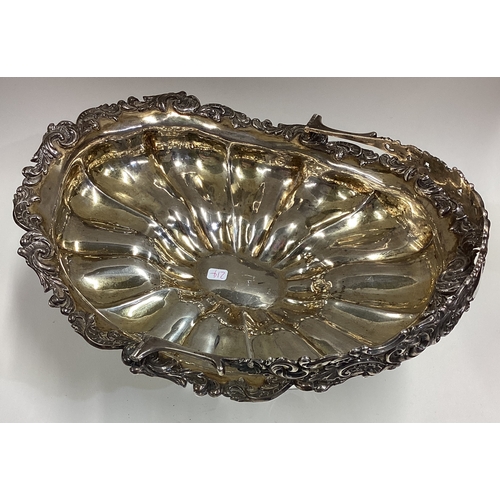 214 - A Russian silver basket. 1841. Approx. 600 grams. Est. £600 - £800.