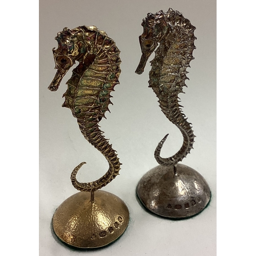 258 - GLASGOW: A rare pair of novelty Scottish silver figures of seahorses. Approx. 211 grams of gross wei... 