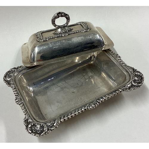 323 - A rare silver toy entrée dish and cover. London 1915. By Elkington & Co. Approx. 109 grams. Est. £10... 