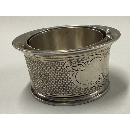 36 - A Chinese silver collapsible beaker. Marked to base. Approx. 82 grams. Est. £150 - £200.