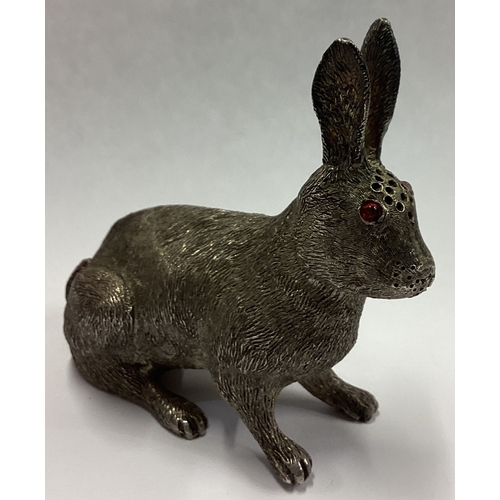 376 - A rare silver figural pepper in the form of a rabbit. London 1905.By George Bedingham. Approx. 54 gr... 