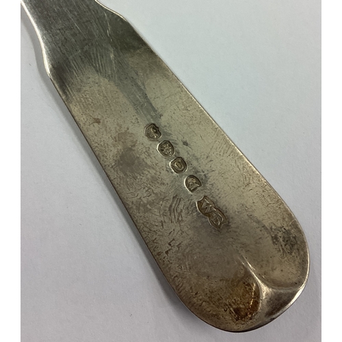 451 - WILLIAM BATEMAN: A large silver fiddle pattern basting spoon. London. Approx. 103 grams. Est. £80 - ... 