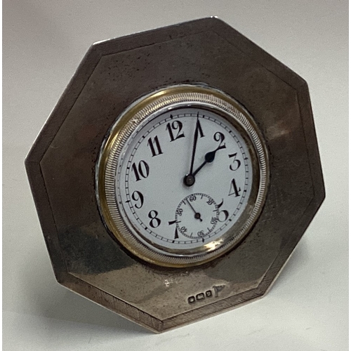 480 - An Art Deco silver clock. Sheffield 1913. By Walker & Hall. Approx. 132 grams. Est. £60 - £80.