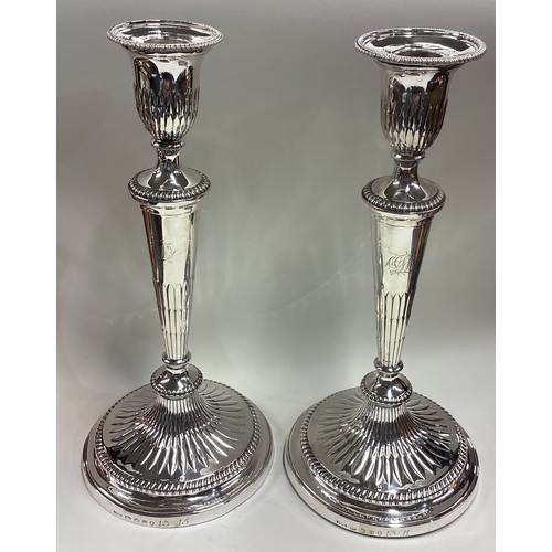 533 - A fine and attractive pair of George III silver candlesticks. Sheffield 1801. By Nathaniel Smith & C... 