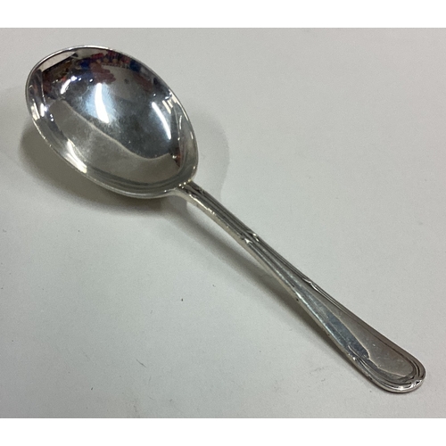 677 - A silver caddy spoon. 1912. By Elkington & Co. Approx. 23 grams. Est. £30 - £40.