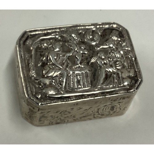 678 - A Continental silver snuff box with chased scene to cover bearing English import marks. Approx. 67 g... 