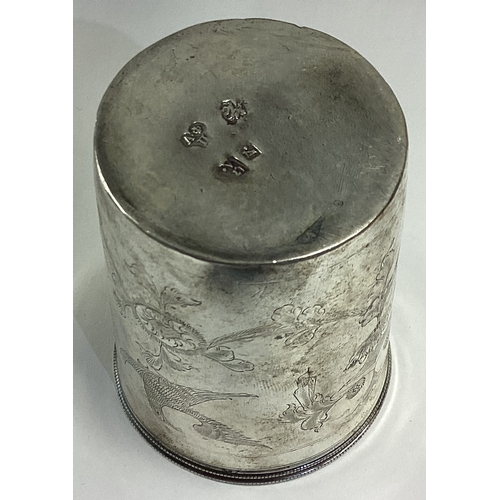 719 - MOSCOW: An 18th Century Russian silver beaker engraved with eagles and foliage. Approx. 68 grams. Es... 