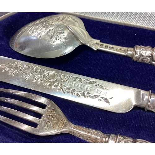 81 - A Victorian silver three-piece christening set. By Hilliard & Thomason. Approx. 77 grams. Est. £120 ... 