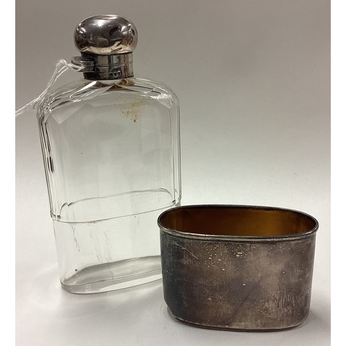 94 - A silver and glass flask. London 1915. Est. £50 - £80.