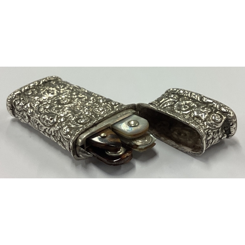 96 - A George III silver etui with complete interior. London 1817. By Taylor & Perry. Approx. 38 grams. E... 