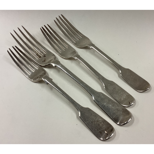 734 - A good collection of silver fiddle pattern forks. Various dates and makers. Approx. 212 grams. Est. ... 