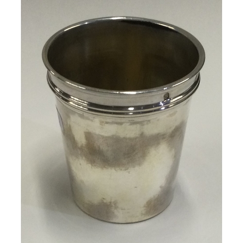 236 - CARTIER: A French silver beaker. Marked to foot. Approx. 73 grams. Est. £300 - £400.