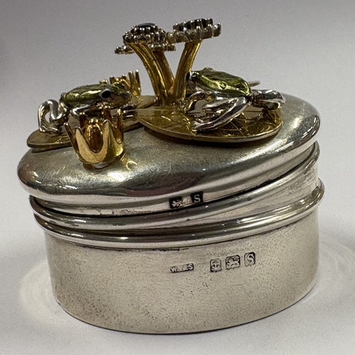 146 - A rare silver and silver gilt snuff box cast with frogs on lily pads and jewelled flowers. Birmingha... 