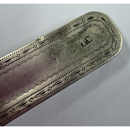 182 - A long Georgian silver snuff box with bright-cut decoration. Circa 1800. By Thomas Willmore. Approx.... 