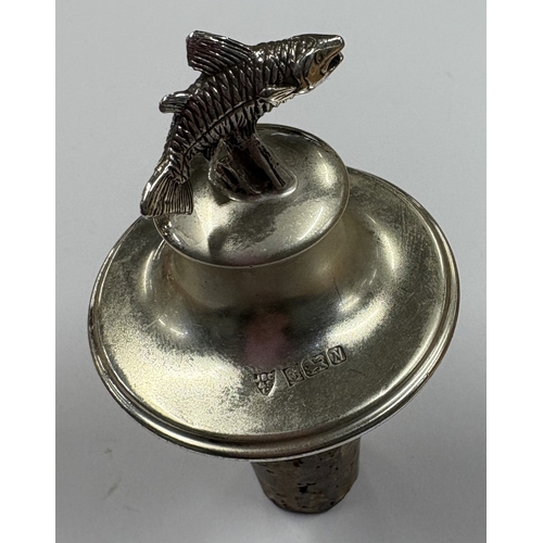 226 - OF FISHING INTEREST: A novelty silver bottle stopper. Birmingham 1986. By J B Chatterley & Sons Ltd.... 