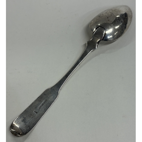 590 - CORK: An Irish Provincial Sterling silver spoon. Circa 1800. Approx. 28 grams. Est. £40 - £60.