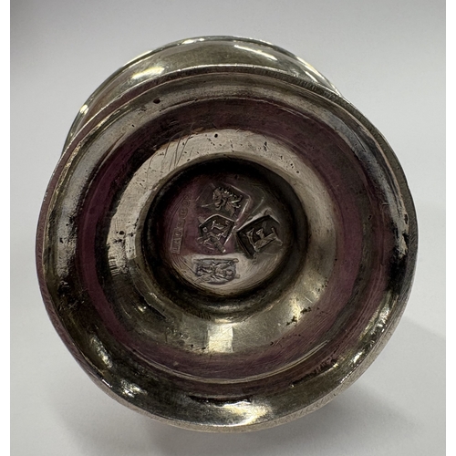 662 - An early Georgian silver caster bearing London Assay Office hallmarks to base. Approx. 83 grams. Est... 