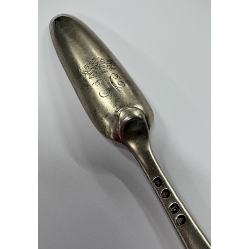 669 - An 18th Century George III silver marrow scoop. London 1801. Approx. 35 grams. Est. £100 - £150.