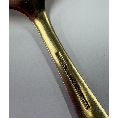 7 - A Norwegian silver and enamelled ice cream scoop. Approx. 58 grams. Est. £50 - £80.