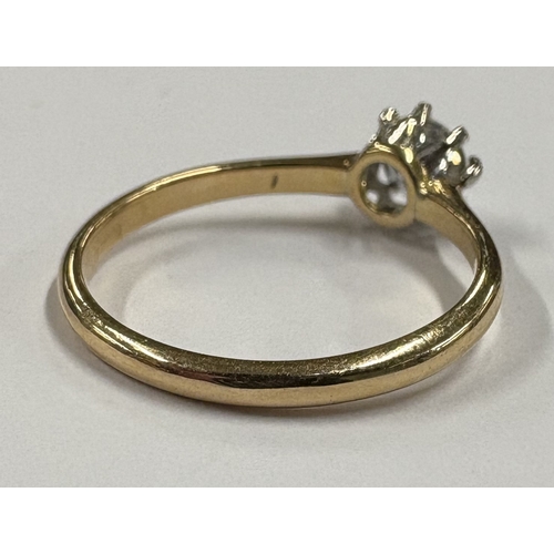 782 - A good diamond single-stone ring in 18 carat claw setting. Approx. ring size M. Approx. 2 grams. Est... 