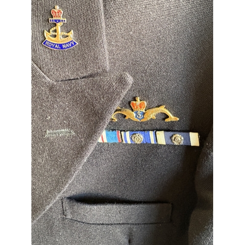 160 - A Royal Navy Officer's dress uniform together with cap. Est. £20 - £30.