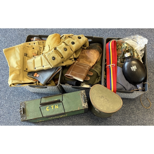 171 - A collection of reproduction and other Militaria. Est. £20 - £30.