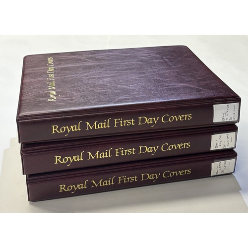 333 - A collection of First Day covers. Est. £20 - £30.