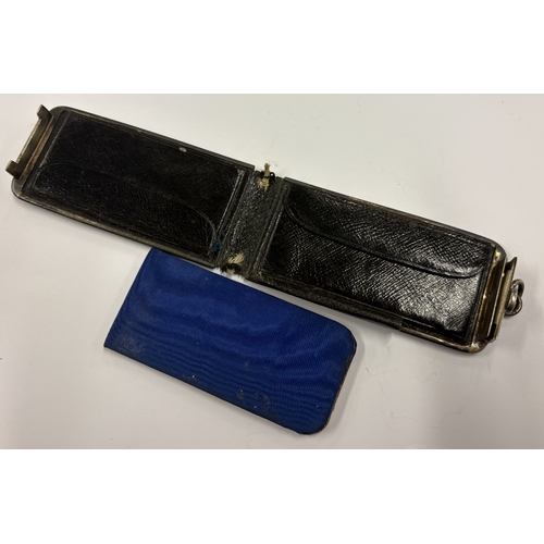 125 - A rare novelty silver card case. London 1871. By Henry William Dee. Approx. 64 grams of gross weight... 