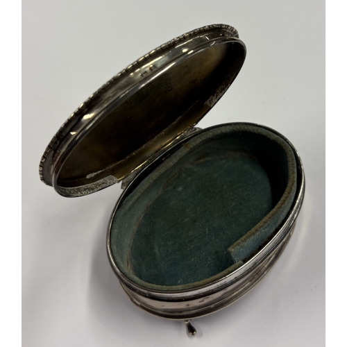 150 - A silver jewellery box. Birmingham 1924. Approx. 88 grams. Est. £80 - £120.